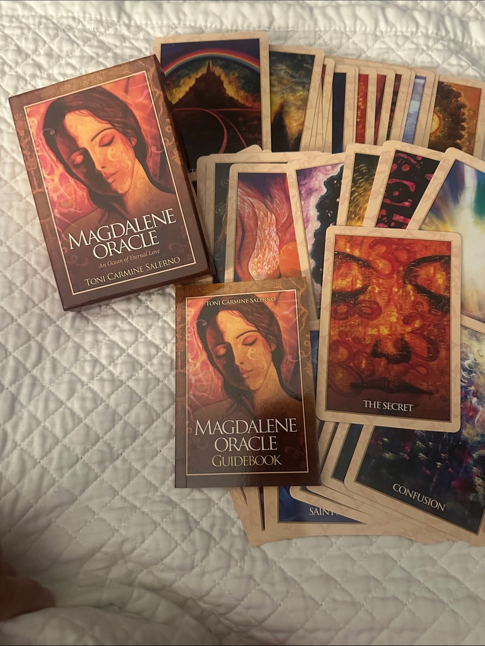 Magdalene Oracle Deck by Toni Carmine Salerno Artwork - Picture 12 of 12